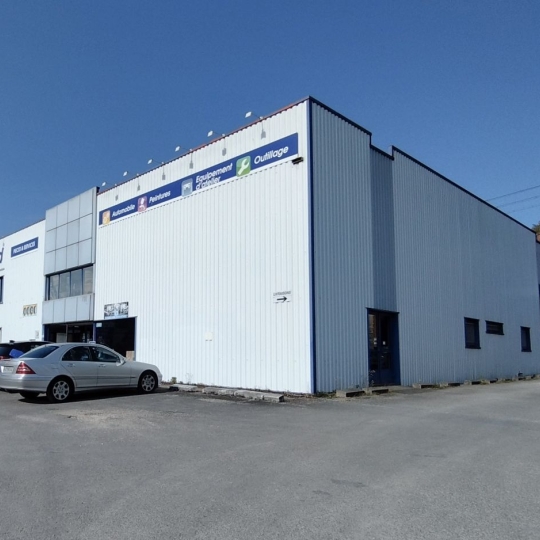  AGENCE IMMOBILIERE MARIN : Local / Bureau | CAHORS (46000) | 1 200 m2 | 8 000 € 