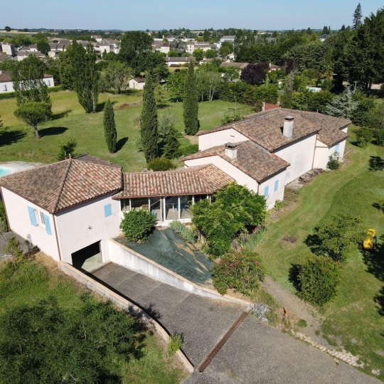 AGENCE IMMOBILIERE MARIN : Maison / Villa | CASTELNAU-MONTRATIER (46170) | 250 m2 | 395 000 € 