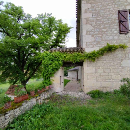  AGENCE IMMOBILIERE MARIN : Domaines / Propriétés | FLAUGNAC (46170) | 200 m2 | 528 000 € 