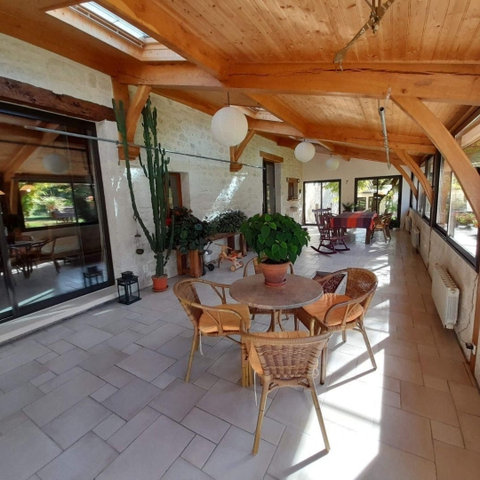  AGENCE IMMOBILIERE MARIN : Domaines / Propriétés | MONTCUQ (46800) | 400 m2 | 889 200 € 