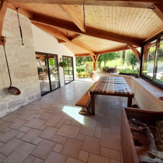  AGENCE IMMOBILIERE MARIN : Domaines / Propriétés | MONTCUQ (46800) | 400 m2 | 889 200 € 
