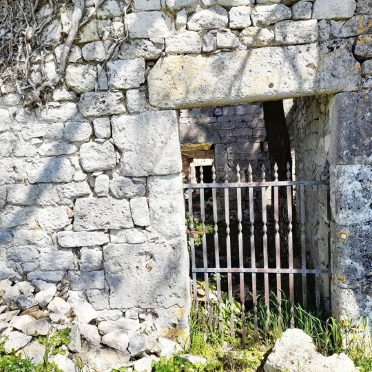  AGENCE IMMOBILIERE MARIN : Maison / Villa | MONTAIGU-DE-QUERCY (82150) | 250 m2 | 65 400 € 