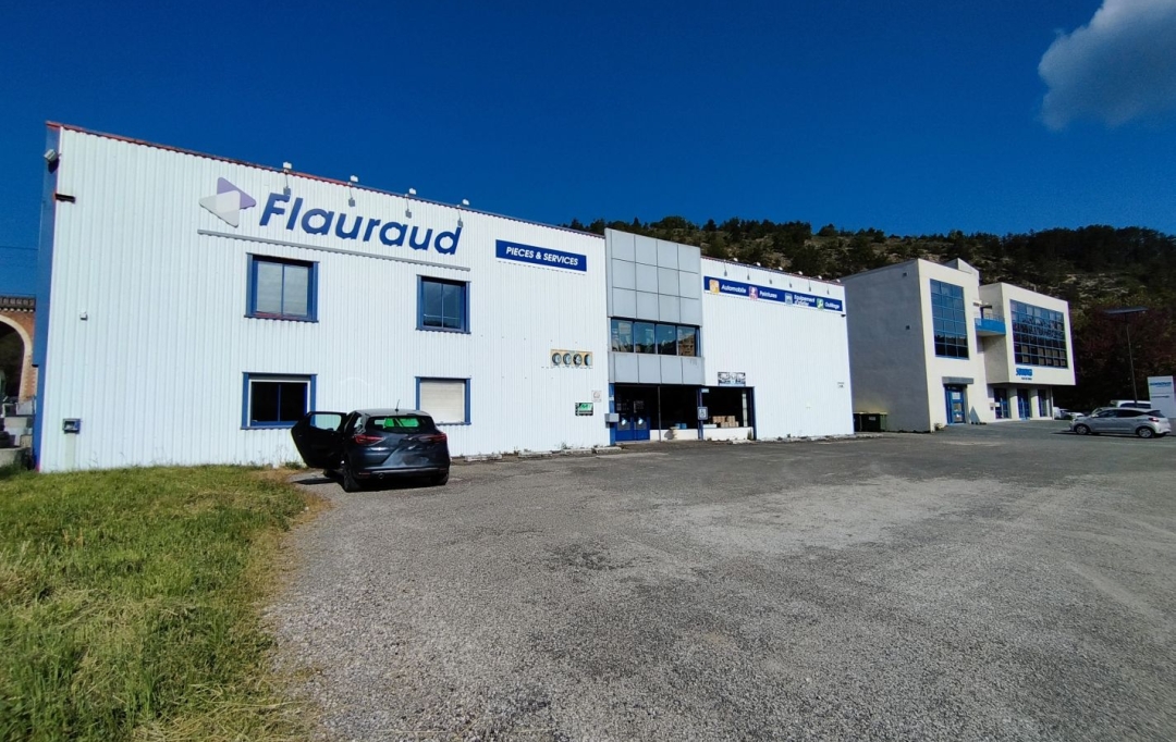 AGENCE IMMOBILIERE MARIN : Local / Bureau | CAHORS (46000) | 1 200 m2 | 8 000 € 