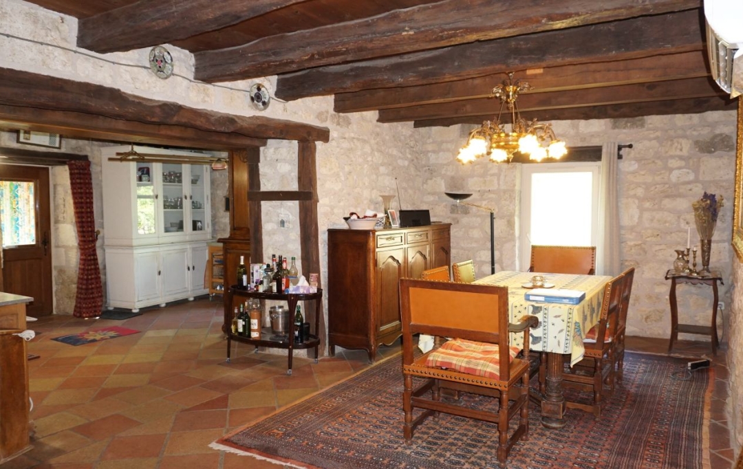 AGENCE IMMOBILIERE MARIN : Maison / Villa | CASTELNAU-MONTRATIER (46170) | 165 m2 | 325 000 € 
