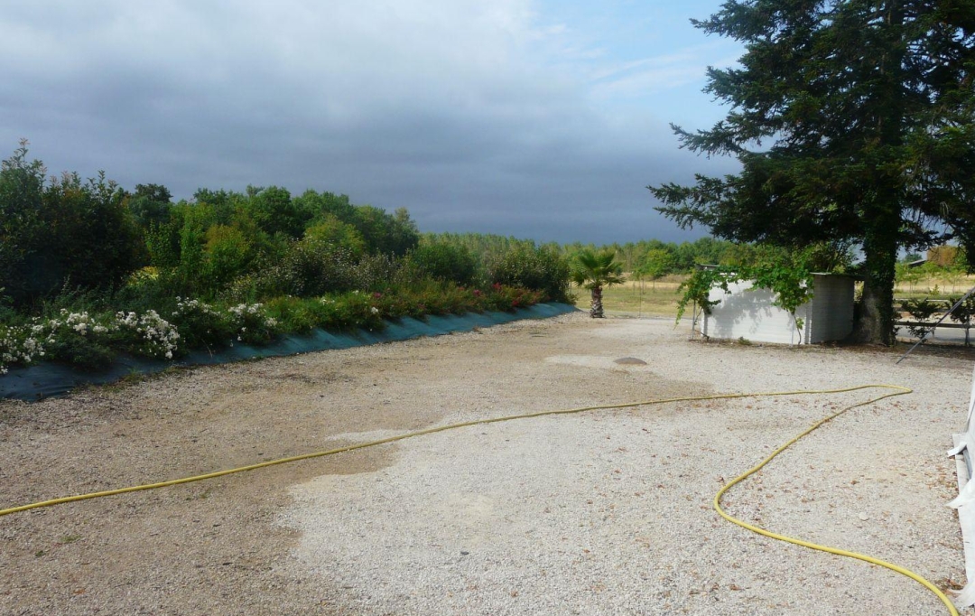 AGENCE IMMOBILIERE MARIN : Commerces | CASTELNAU-MONTRATIER (46170) | 330 m2 | 150 000 € 