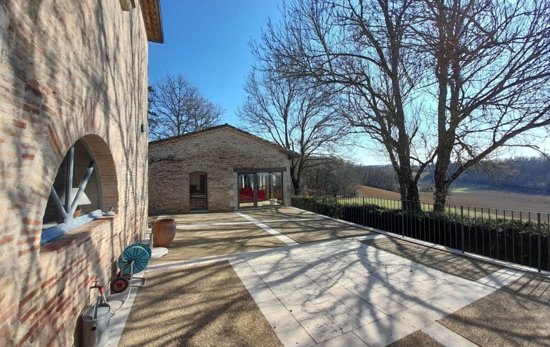 AGENCE IMMOBILIERE MARIN : Domaines / Propriétés | DURFORT-LACAPELETTE (82390) | 280 m2 | 850 000 € 