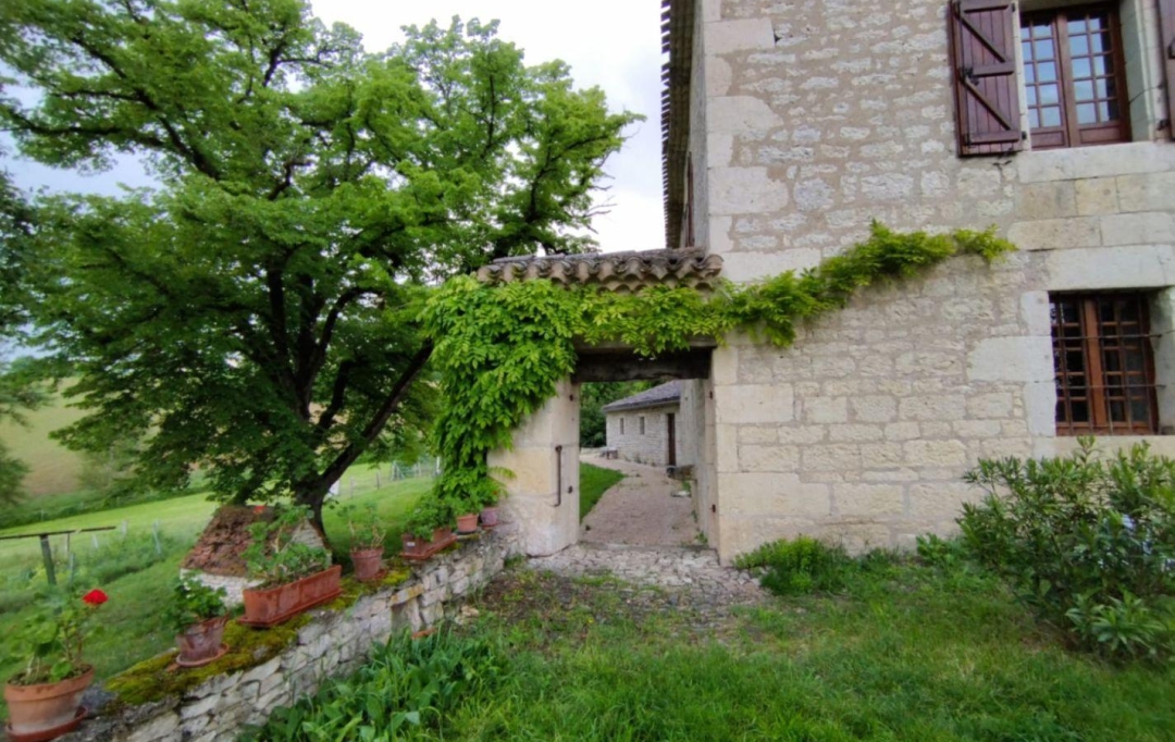 AGENCE IMMOBILIERE MARIN : Domaines / Propriétés | FLAUGNAC (46170) | 200 m2 | 528 000 € 