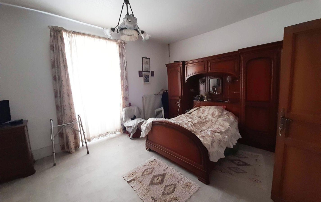AGENCE IMMOBILIERE MARIN : Maison / Villa | MONTAIGU-DE-QUERCY (82150) | 350 m2 | 402 800 € 