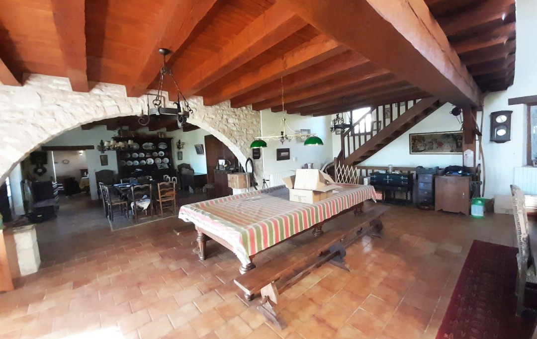 AGENCE IMMOBILIERE MARIN : Maison / Villa | MONTAIGU-DE-QUERCY (82150) | 350 m2 | 402 800 € 