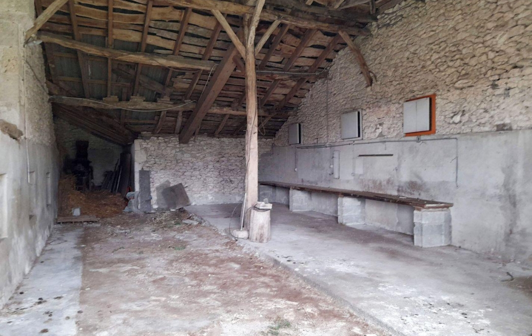 AGENCE IMMOBILIERE MARIN : Maison / Villa | MONTAIGU-DE-QUERCY (82150) | 350 m2 | 149 800 € 