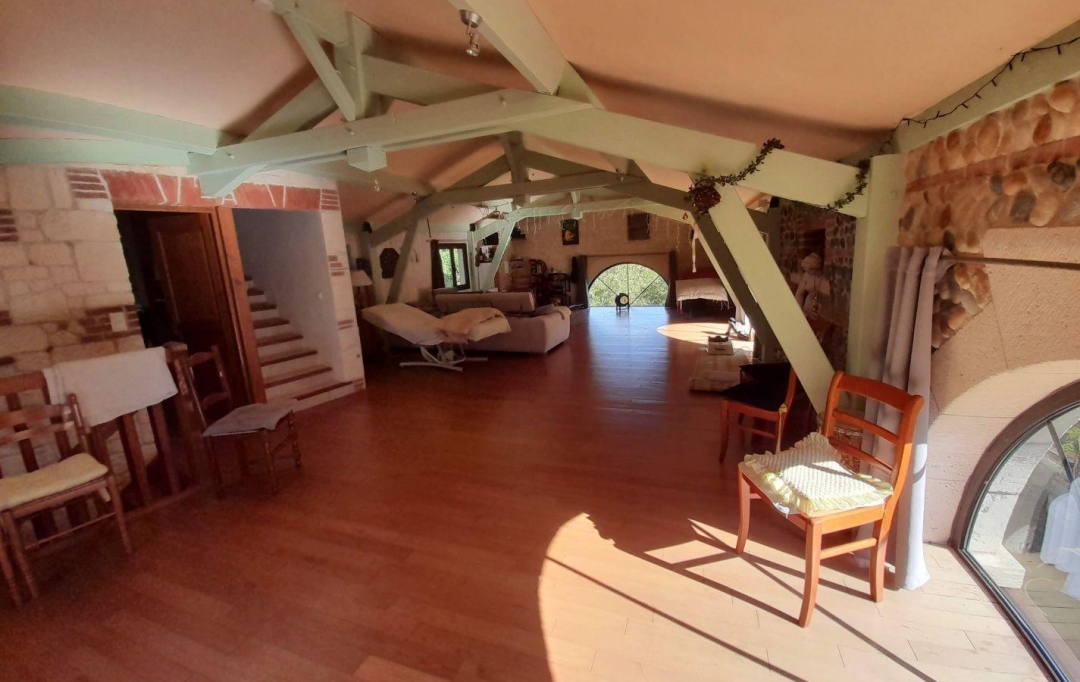 AGENCE IMMOBILIERE MARIN : Maison / Villa | MONTCUQ (46800) | 325 m2 | 727 160 € 