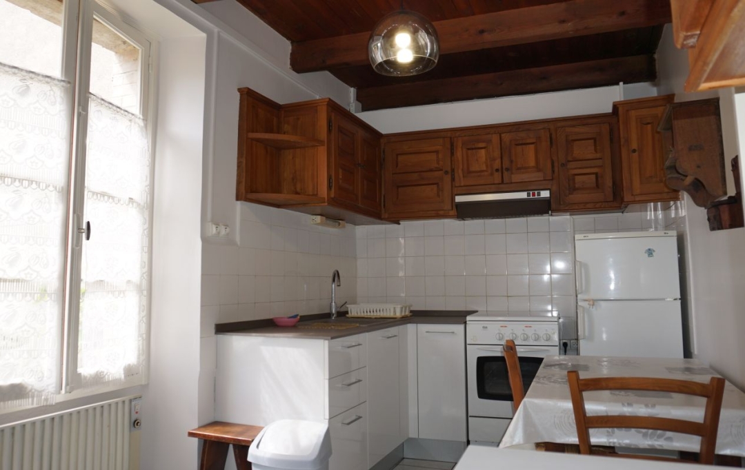 AGENCE IMMOBILIERE MARIN : Maison / Villa | CASTELNAU-MONTRATIER (46170) | 80 m2 | 139 500 € 