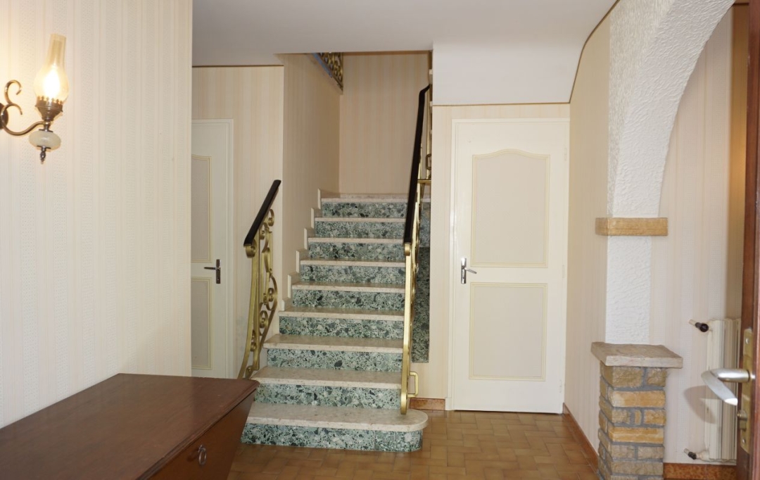 AGENCE IMMOBILIERE MARIN : Maison / Villa | CASTELNAU-MONTRATIER (46170) | 141 m2 | 169 000 € 