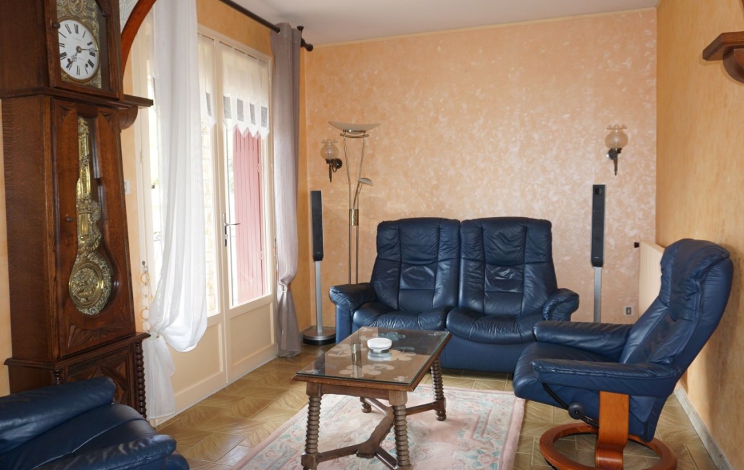 AGENCE IMMOBILIERE MARIN : Maison / Villa | CASTELNAU-MONTRATIER (46170) | 141 m2 | 169 000 € 