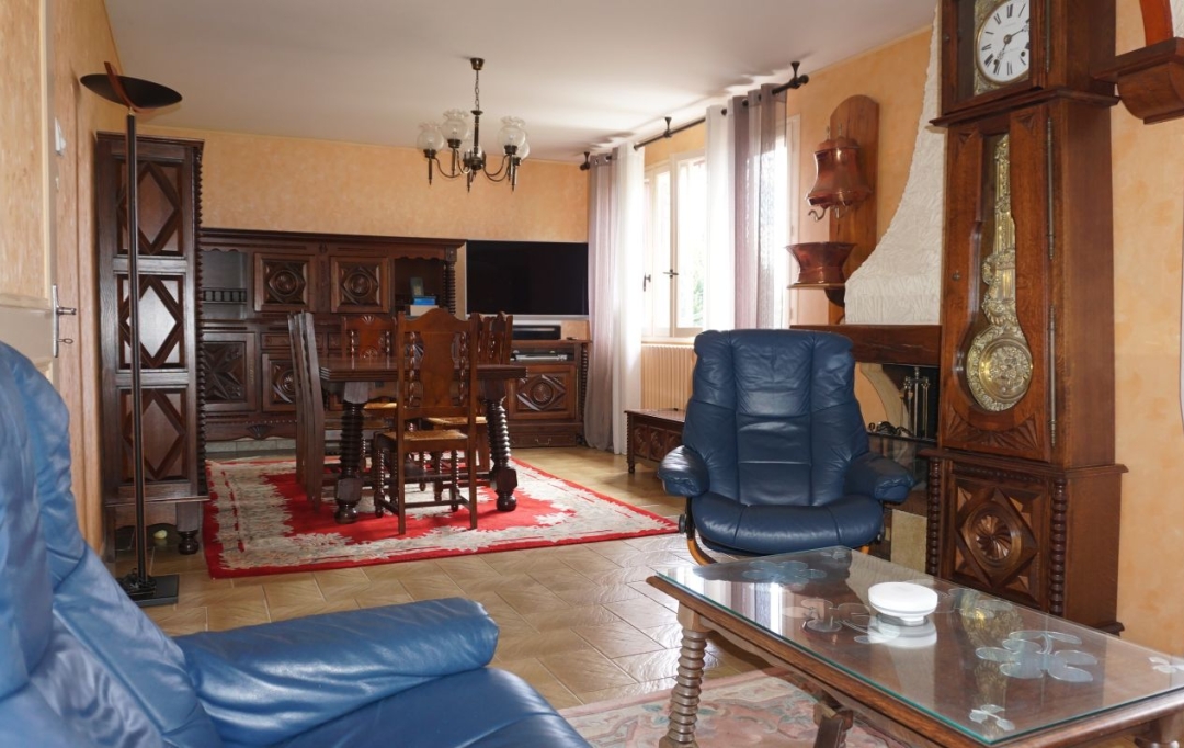 AGENCE IMMOBILIERE MARIN : Maison / Villa | CASTELNAU-MONTRATIER (46170) | 141 m2 | 169 000 € 