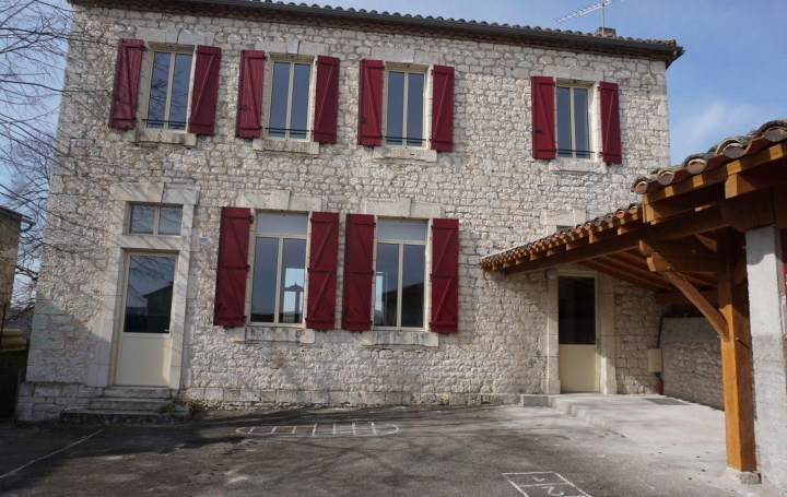  AGENCE IMMOBILIERE MARIN Maison / Villa | FLAUGNAC (46170) | 140 m2 | 860 € 