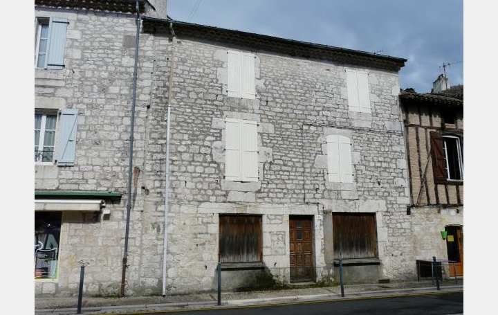 Maison CASTELNAU-MONTRATIER 100 m2 59 000 € Maison CASTELNAU-MONTRATIER 100 m2 59 000 €