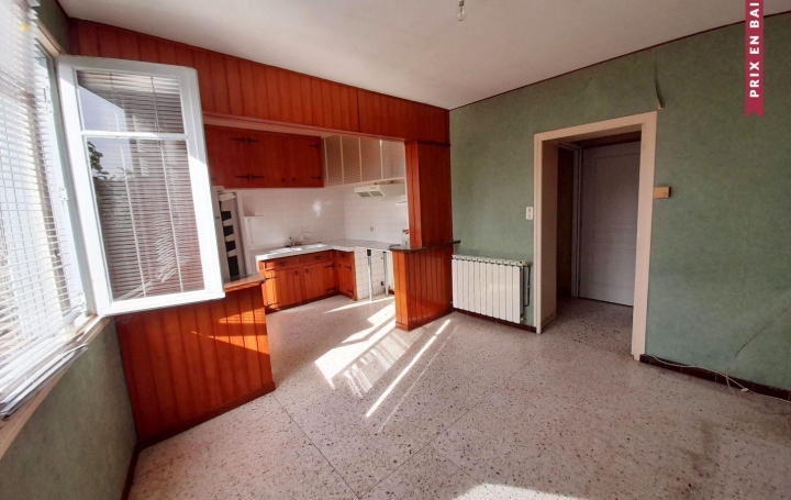 Maison LAUZERTE 110 m2 110 000 € Maison LAUZERTE 110 m2 110 000 €