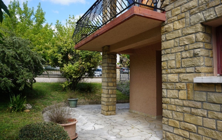  AGENCE IMMOBILIERE MARIN Maison / Villa | CASTELNAU-MONTRATIER (46170) | 141 m2 | 169 000 € 
